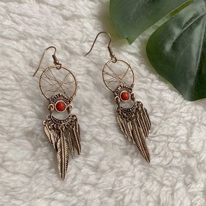 UO NEW Vintage Dreamcatcher Dangle Earrings